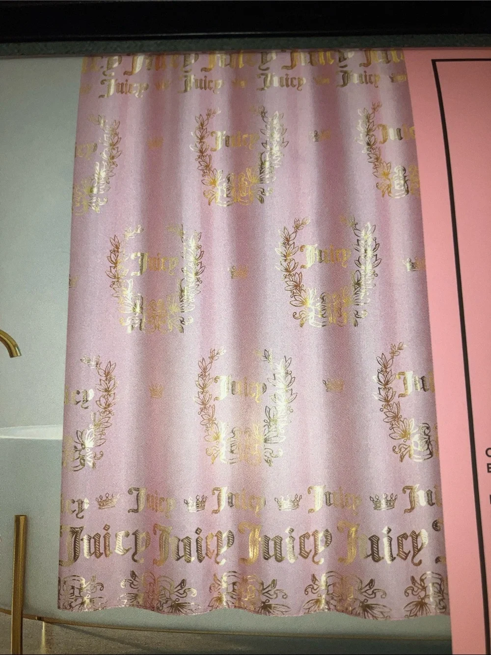 ✨Juicy Couture 14 pc shower set gorgeous pink & gold metallic curtain NWT